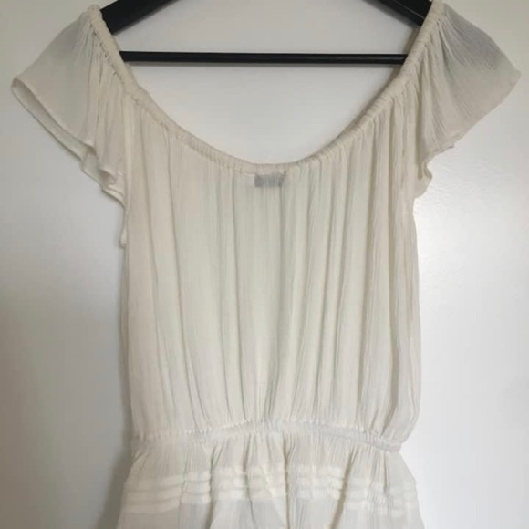 Aritzia off the shoulder top - Picture 2 of 6